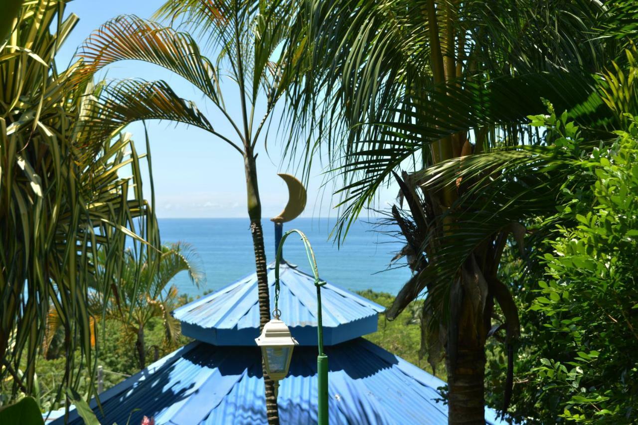 Hotel Luna Llena Nicoya Exterior photo