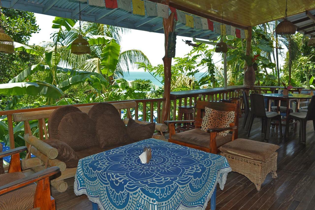 Hotel Luna Llena Nicoya Exterior photo